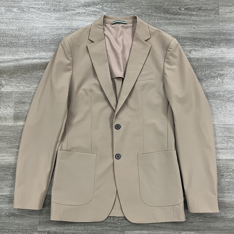Men's Business Suit Jacket in a Light Luxury Minimalist Style, High-End and Sophisticated, Stylish Casual Suit for Trendy Men