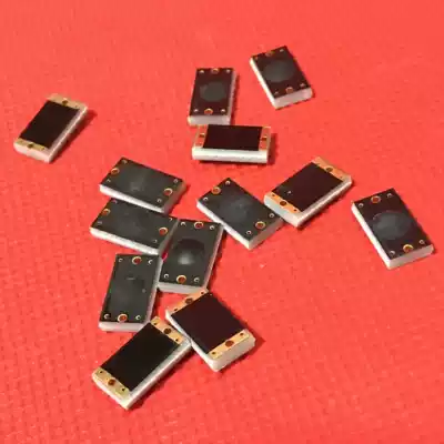 UHF UHF RFID anti-metal label tool can be customized high temperature resistant electronic label long-distance label