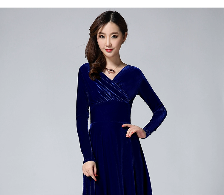 Mùa thu đông 2018 mới dày nhung vàng đầm dài đoạn Đầm dáng dài tay váy V-cổ váy dài nữ đầm len dài