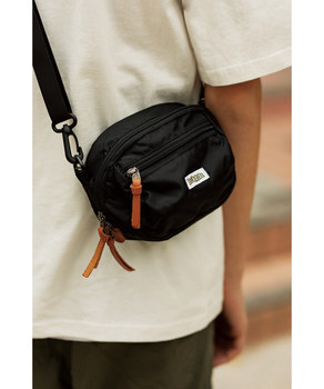 Black crossbody shoulder bag outdoor multifunctional small bag