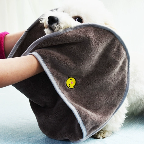 Банное полотенце, быстросохнущий банный халат, хорошо впитывает воду