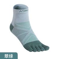 Зеленый, средней длины