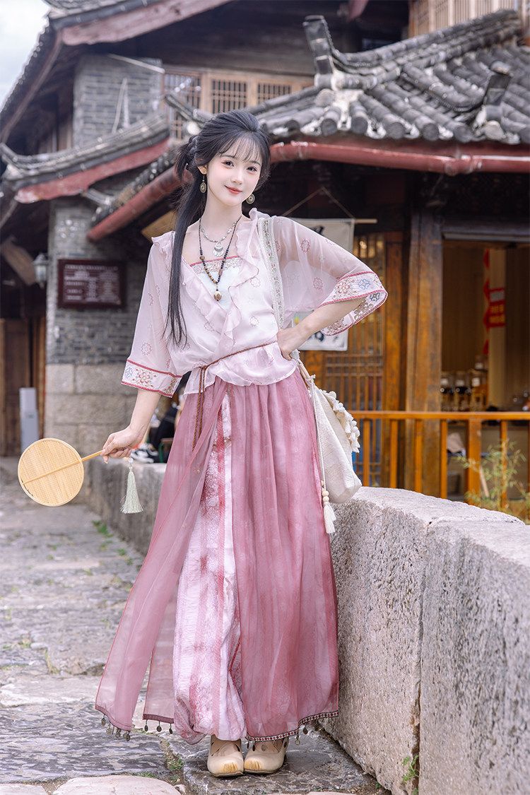 Китайцы одежда наборы 川黛时光：风回南诏 坦领上衣灯笼裤改良汉服国风汉元素套装女夏