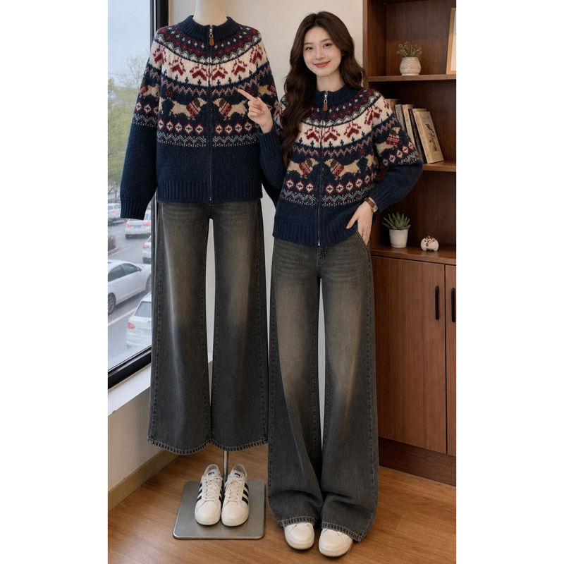 Navy Blue Retro Zipper Jacquard Knitted Cardigan Jacket for Women, Autumn Plus-Size, Super Stylish Christmas-Style Sweater Navy Blue Retro Zipper Jacquard Knitted Cardigan Jacket for Women, Autumn Plus-Size, Super Stylish Christmas-Style Sweater