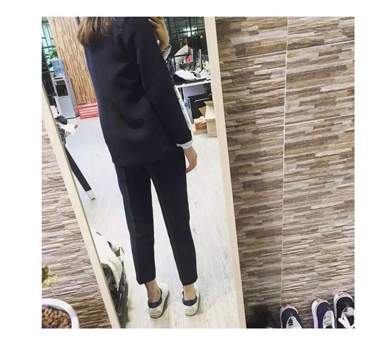 Mùa thu 2018 mới của Hàn Quốc thời trang giản dị chic đôi ngực nhỏ phù hợp với quần lửng chín quần phù hợp với nữ áo nữ