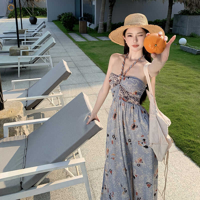 Floral Halter Neck Dress for Summer Beach Vacation, Backless, Slimming, Waist-Cinching, Beach Dress for Tea Break