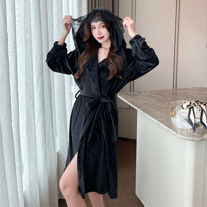Pajamas women's spring, autumn and winter 2021 new net red hot style island velvet hooded nightgown bathrobe lace home clothes