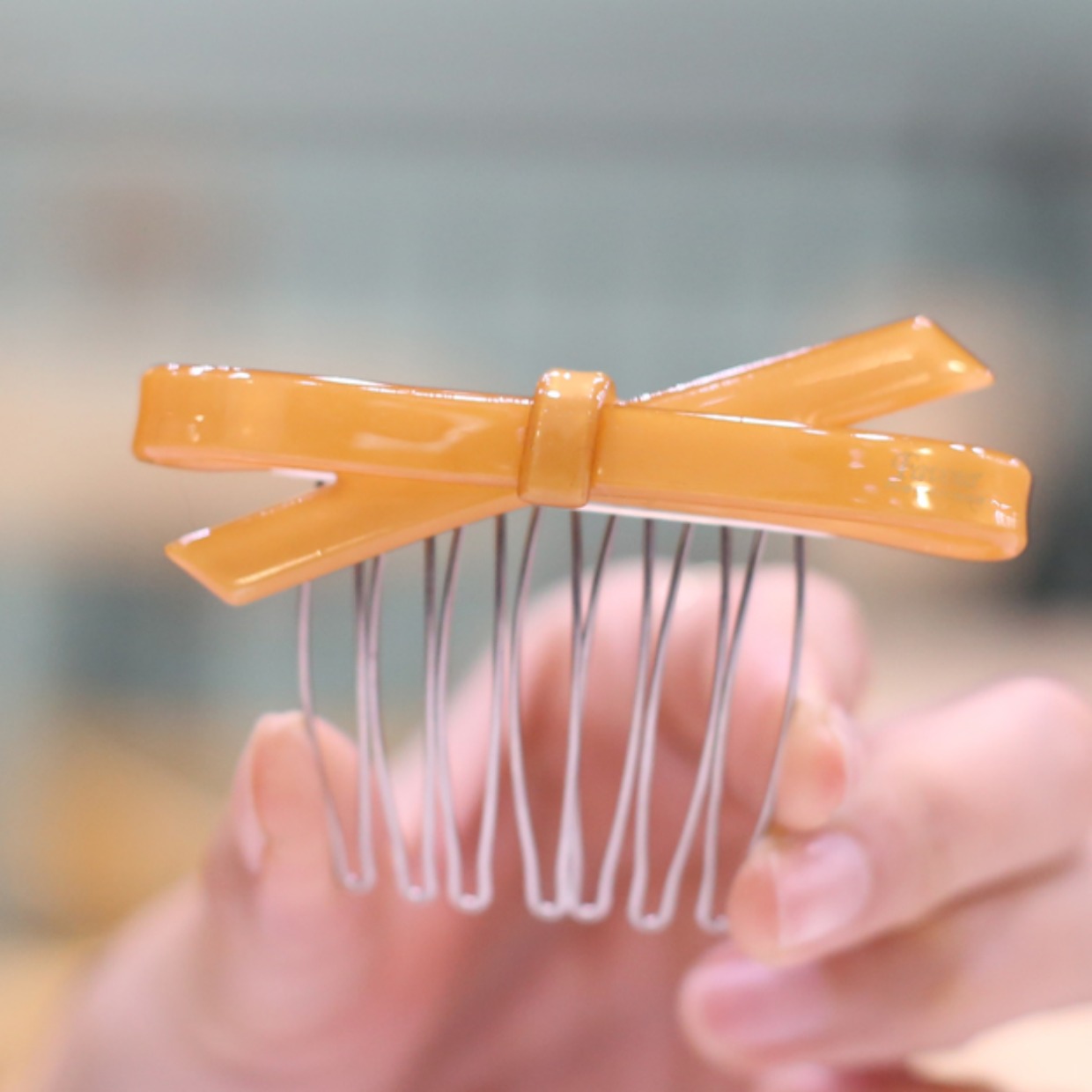 Quốc gia 25 nhân dân tệ vận chuyển Hàn Quốc acrylic chải tóc lược chải đầu dễ thương clip bangs lược tấm tóc clip kẹp tóc - Phụ kiện tóc phụ kiện tóc hà nội