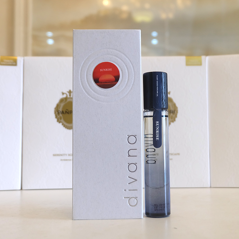泰国Divana贵妇SPA滚珠精油香水油15ml Sunrise Laguna Snow Drop