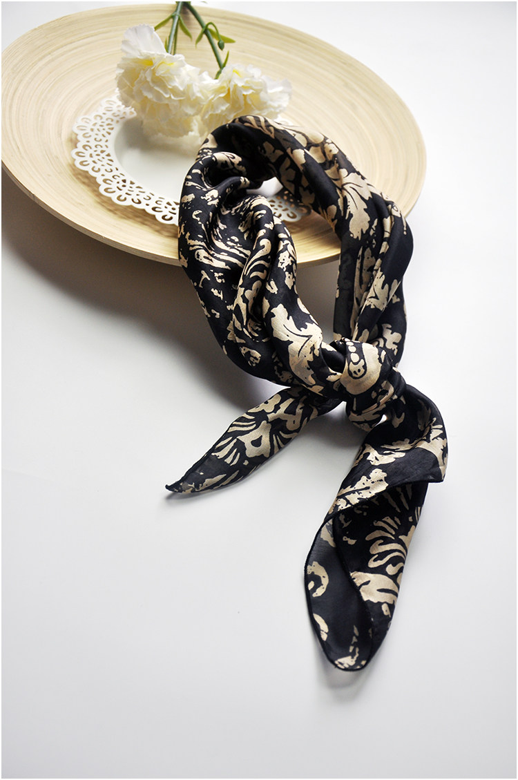 Spring Summer mulberry silk small square towels air conditioning room for cervical spine scarves hair with black undertone retro-native yellow flowers-Taobao