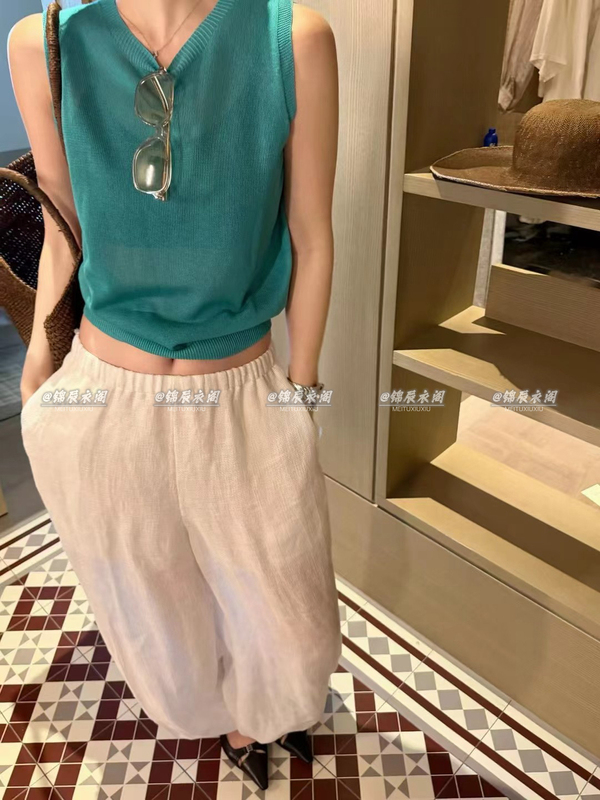 2026 Spring and Summer New Style Round Neck Sleeveless Knitted Vest for Women, Slim Fit, Versatile Bottoming Shirt Top