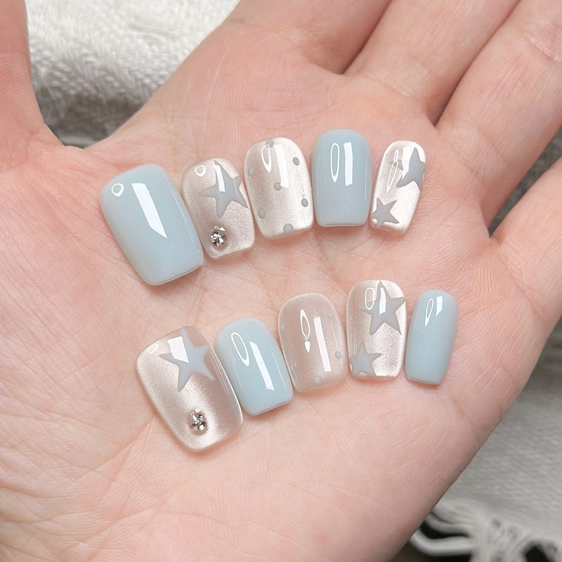 Handmade Wearable Nail Art 2026 New Ice Blue Transparent Cat Eye Daily Commute Short Style High-End Whitening Effect 1273 Handmade Wearable Nail Art 2026 New Ice Blue Transparent Cat Eye Daily Commute Short Style High-End Whitening Effect 1273