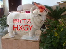 Игрушки-животные 绵羊模型儿童毛绒玩具商店橱窗招财绵羊道具家居装饰会叫小羊摆件 Hengxiang technology