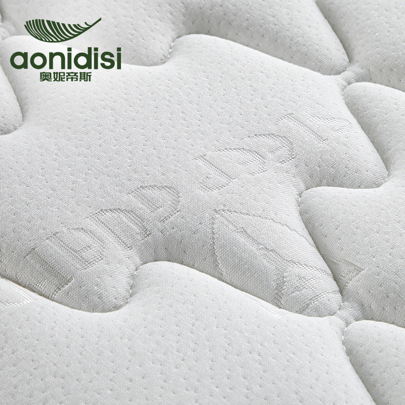 ���ݵ�˹��ȻҬ�ش���MW082