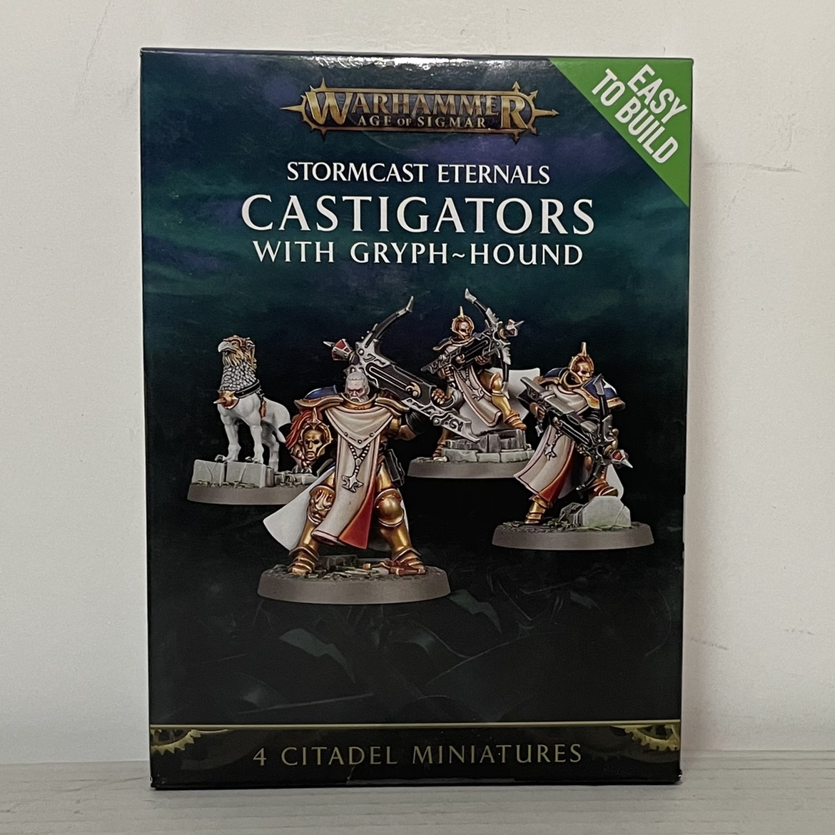 The Warhammer Aos Ray Cast Gold Man Getting Started Easy Castigators With Gryph hound