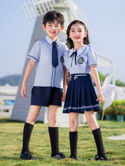 Primary School Uniforms, Summer British College Style, Kindergarten Uniforms, Summer Clothes, Graduation Photos, Class Uniforms, Children's Day Performance Clothes