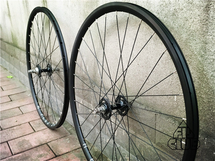 Roues de vélo - Ref 2364553 Image 4