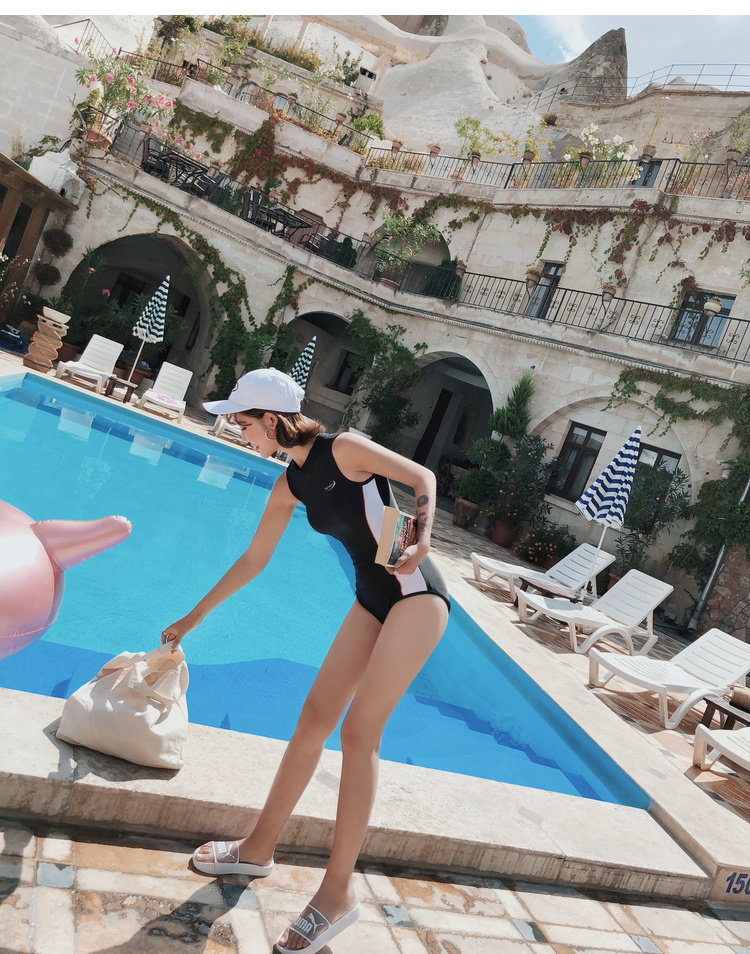 Yi Meishan áo tắm nữ hot hot 2018 mới chính hãng bảo thủ liền kề che bụng chuyên nghiệp tập bơi thể thao đồ bơi - Bộ đồ bơi One Piece màu áo tắm liền thân đẹp