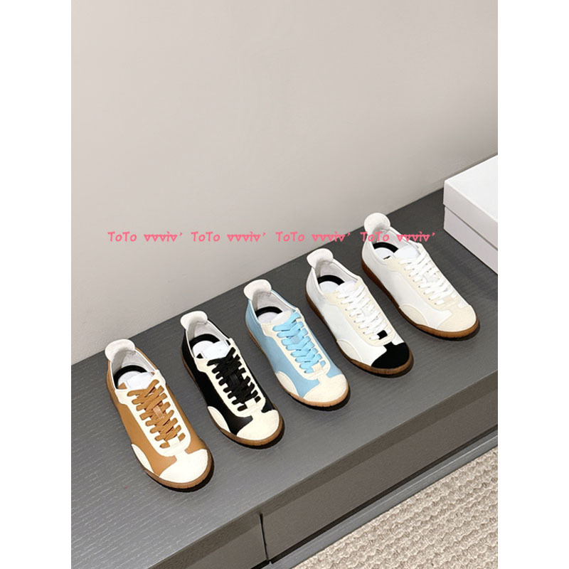 【Toto】Chanel-Style Genuine Leather Black and White Color-Blocked German Training Shoes for Women, Round Toe, Lace-Up, Flat Casual Sports Shoes