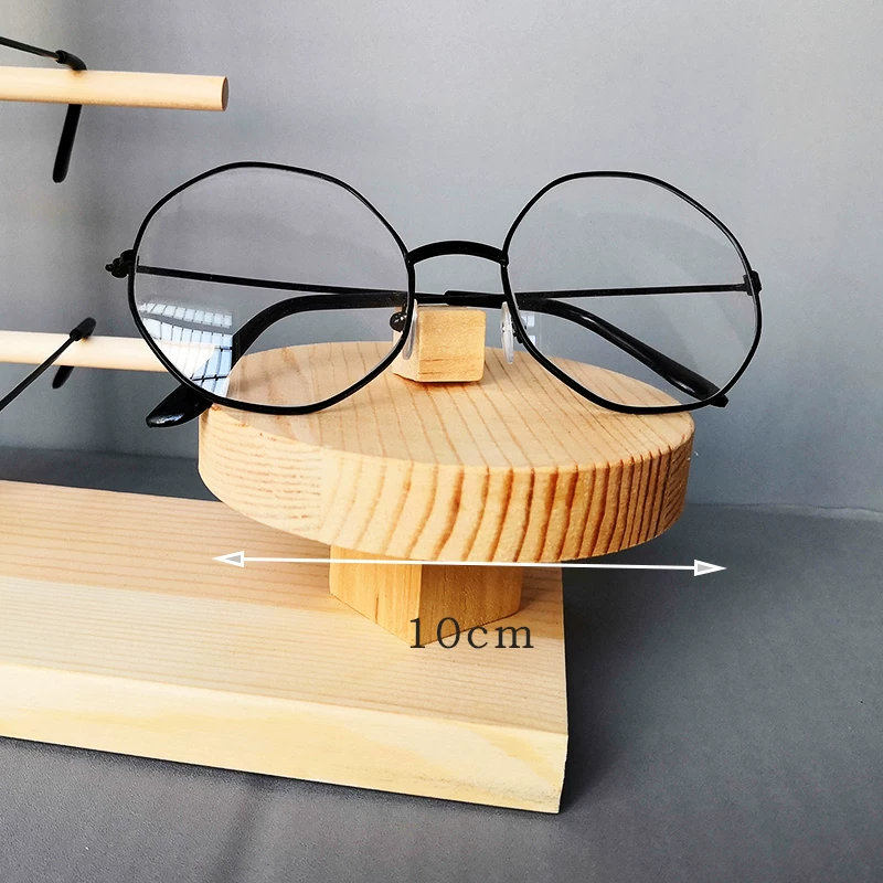 High-end glasses, stand, creative glass sunglasses