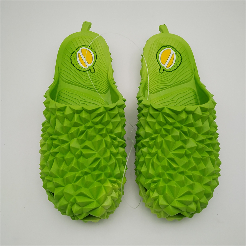 Vietnamese Rubber Unisex Sandals, Internet-Famous Durian Quirky Slippers, Summer Comfortable Non-Slip Soft-Soled Beach Clogs