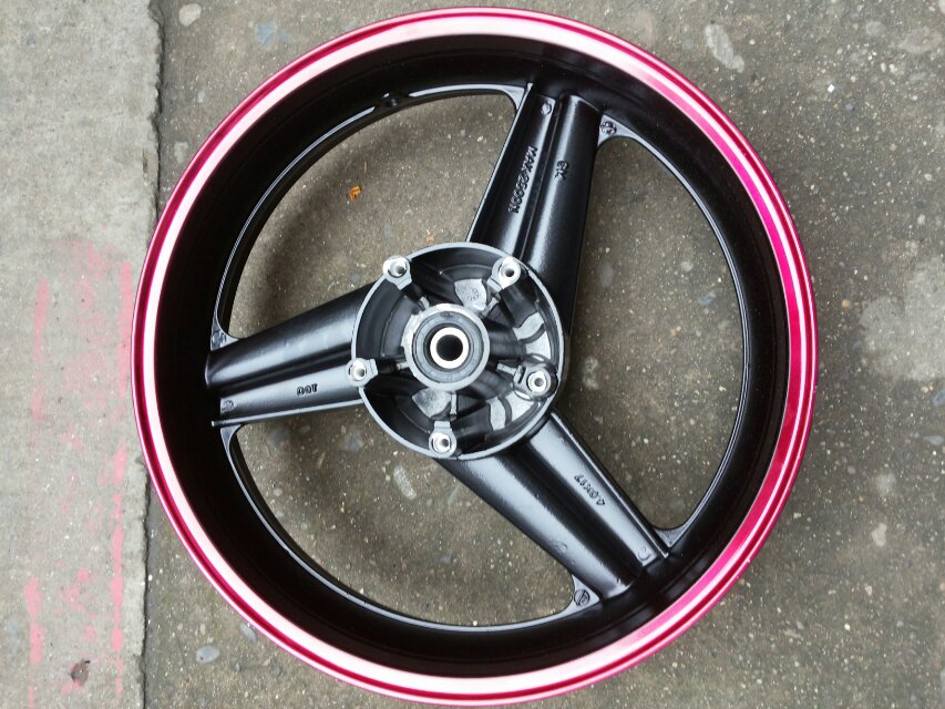 Chân trước và sau bánh xe Vòng thép phía trước và phía sau Bánh trước và sau 17 inch Xe máy thể thao trong nước phụ kiện xe máy - Vành xe máy vành xe exciter 150