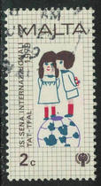 Malta Childrens Day 1979 2c pin 1 (different stamp positions)