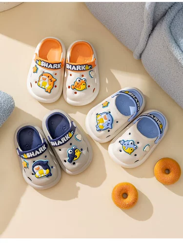 Детские милые мультяшные сандалии, нескользящие пляжные сабо для мальчиков, мягкая подошва
