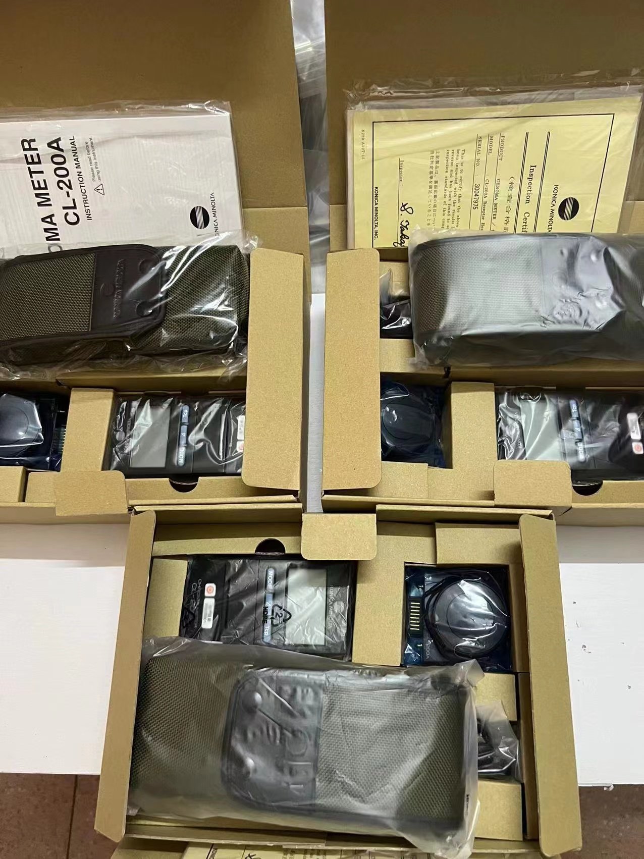 Japan Konica Minolta CL-200A color illuminance meter color temperature meter color temperature illuminance meter