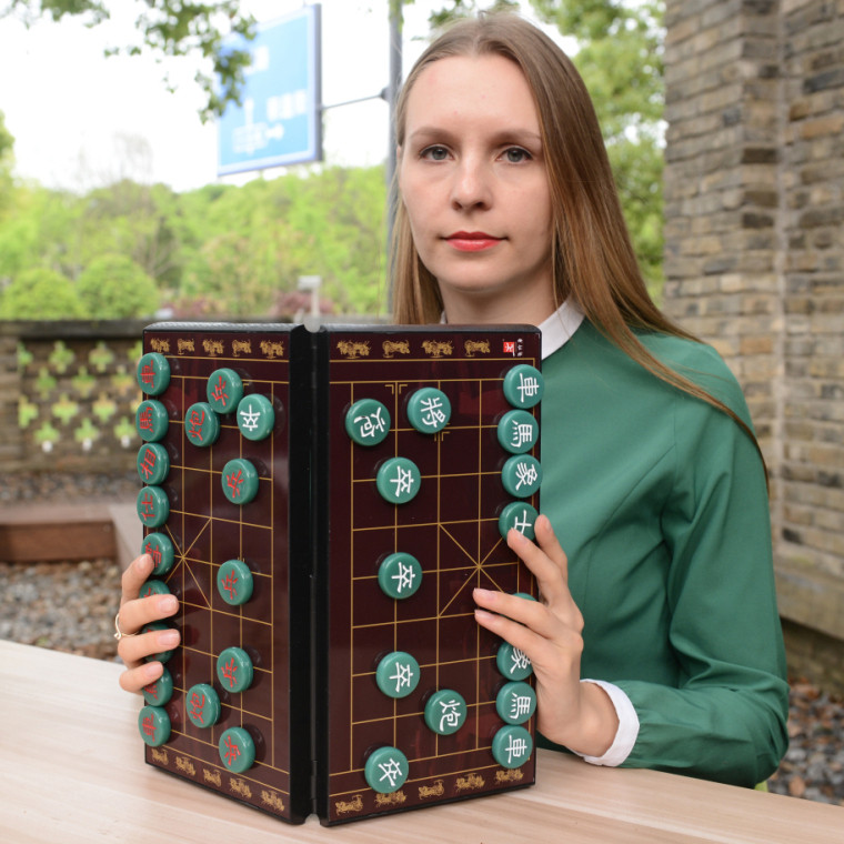Chinese chess first mover large imitation jade A8 Five sets of chess folded chessboard magnet pieces suit solid wood present