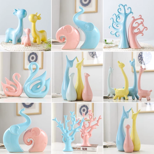 Симпатичные керамические ремесла для оформления дома, маленькие украшения, девочка, семейная комната, гостиная, винный шкаф мебель