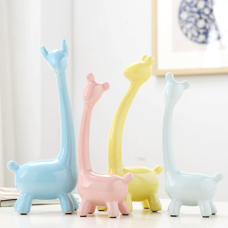 Ceramic handicraft animals. A giraffe a family home decoration desktop place adorn wine porch four furnishing articles