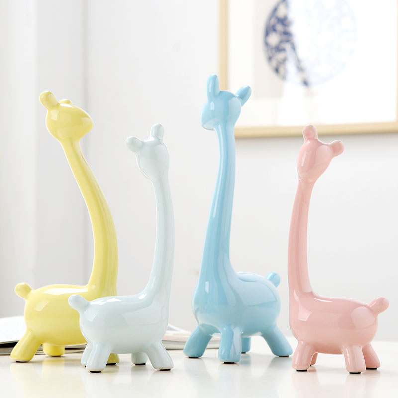 Ceramic handicraft animals. A giraffe a family home decoration desktop place adorn wine porch four furnishing articles