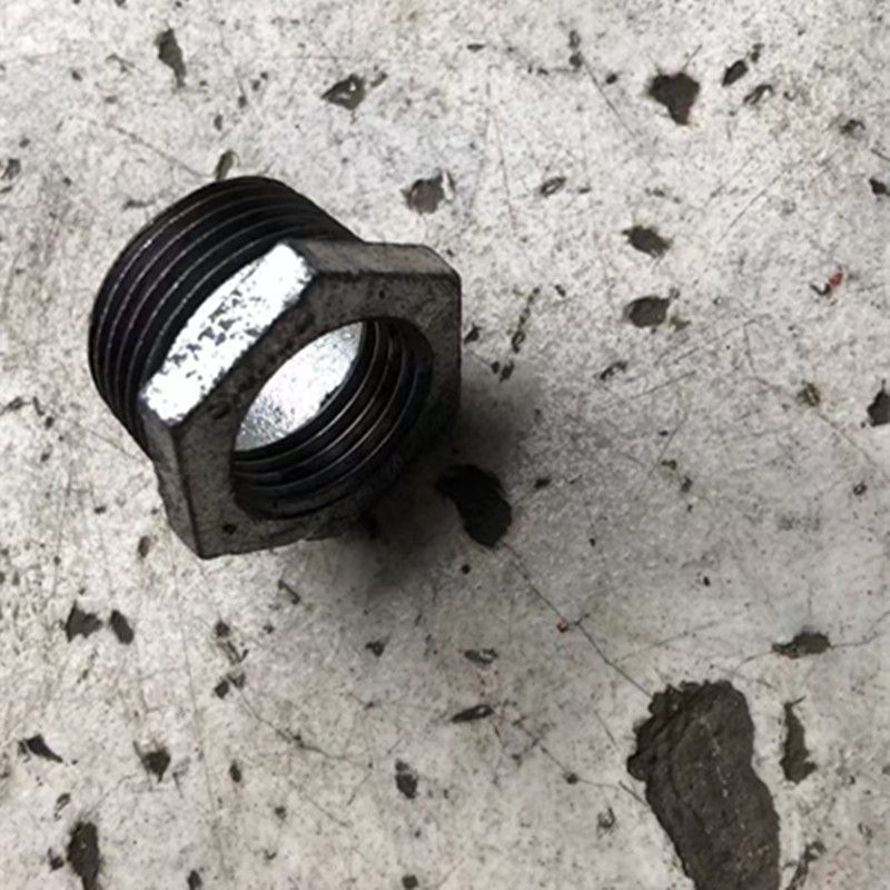 Galvanized core inner and outer wire reducing joints Galvanized pipe fittings Malleable steel pipe fittings DN25 32 40 50