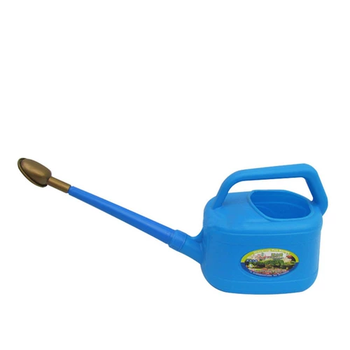 Вместительный и большой чайник