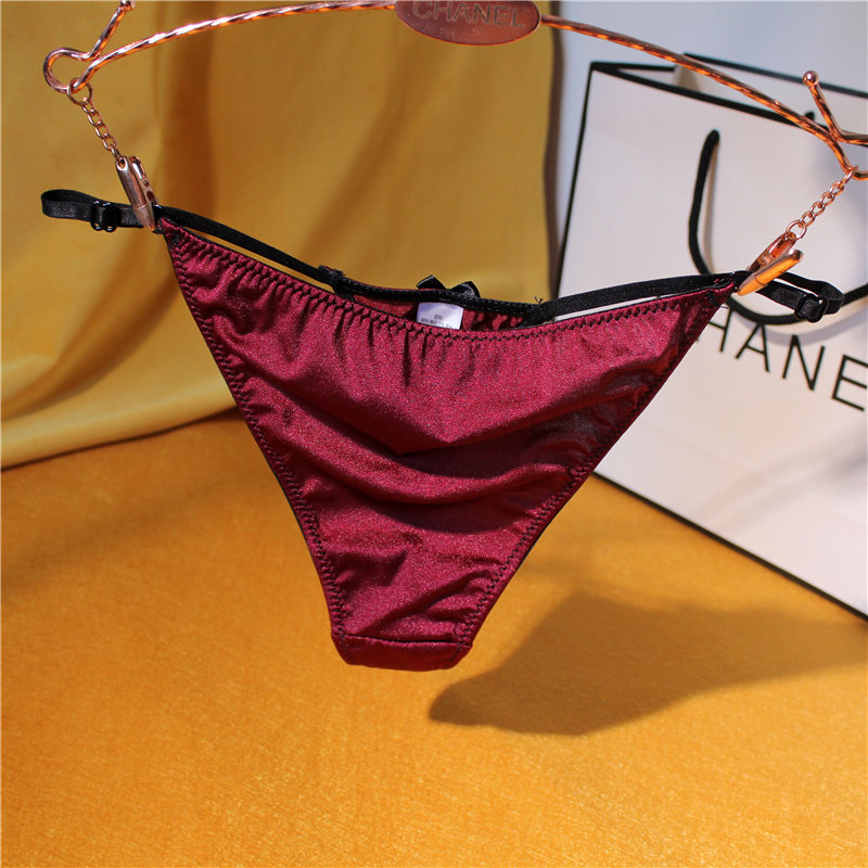 Good goods Cashless Character Pants Woman Sexy fire a thread Lace Sexual Apologetes European and American Tiny pants Feminists Pants No Scratches