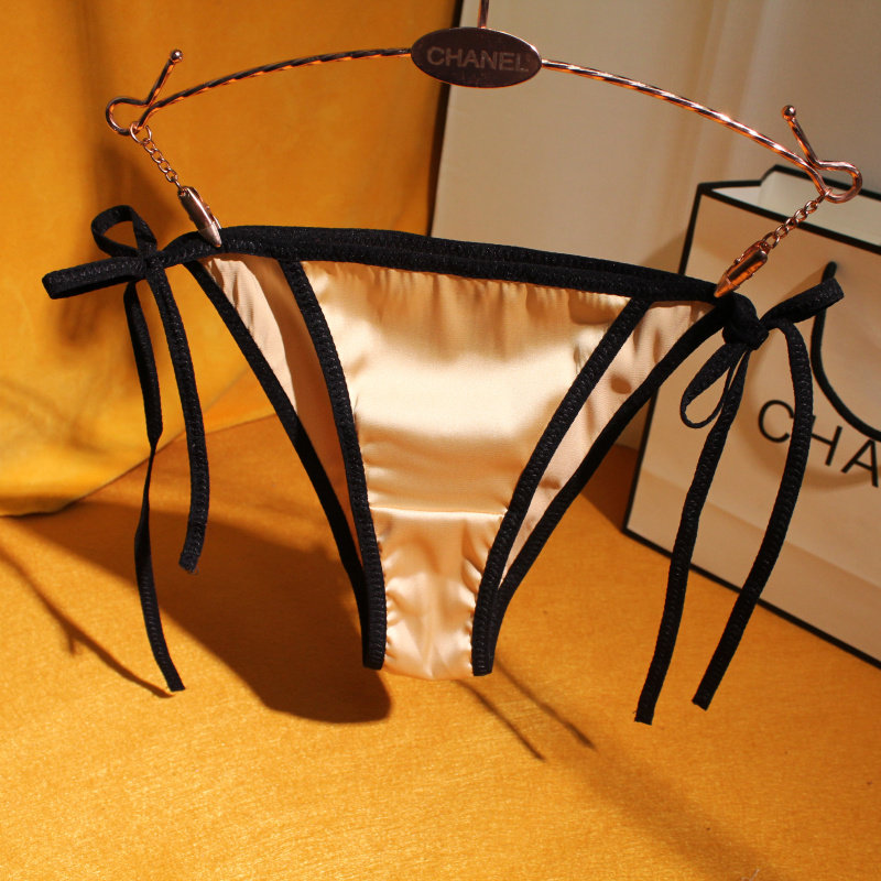 Good goods reassuring with Sexy Lace Pants Lace Lace Side Low Waist Sexy Laces Bright Face Women's European And European Triangle Pants