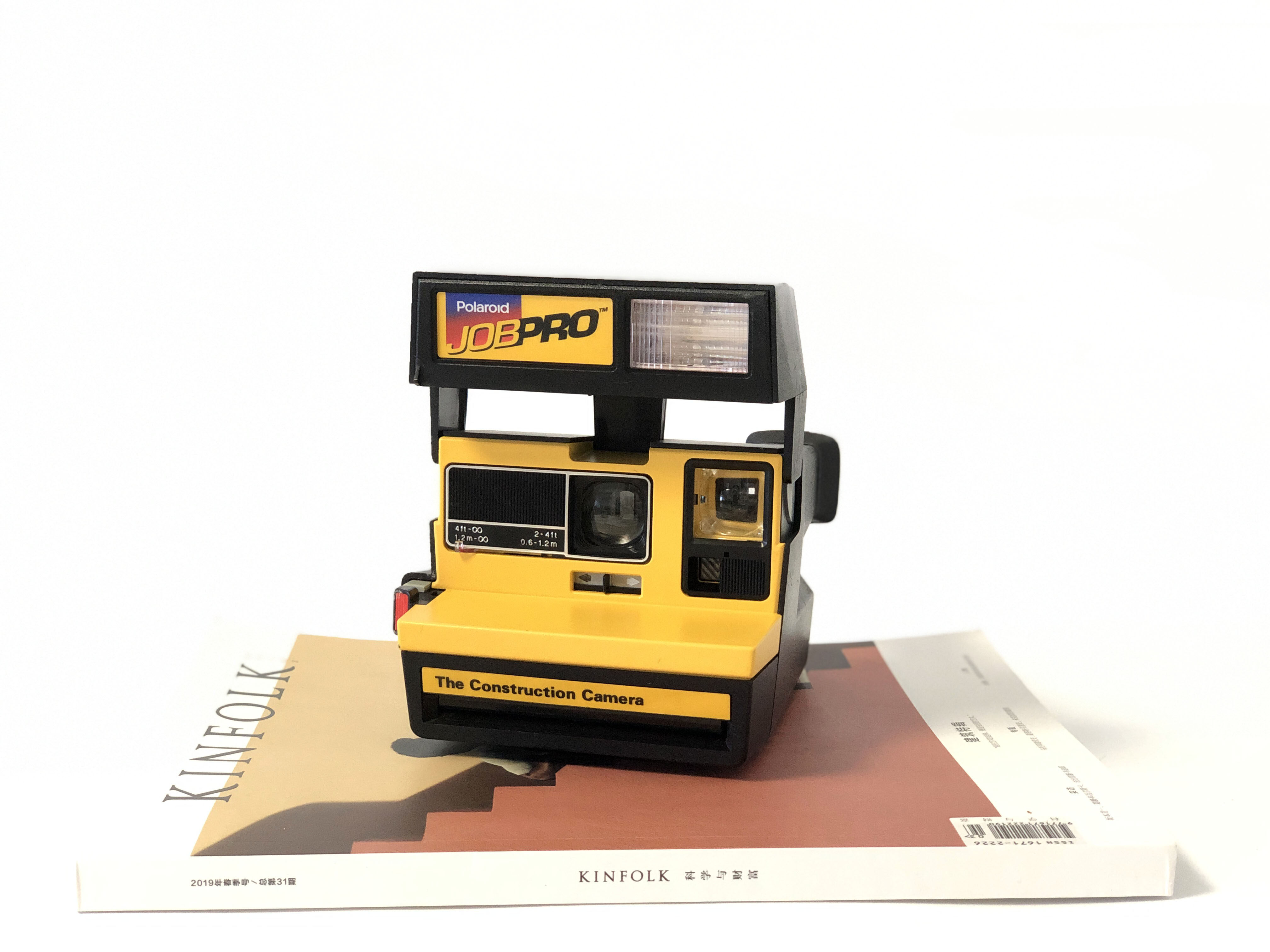 Polaroid 600 series jobpro yellow version Polaroid is recommended for beginners