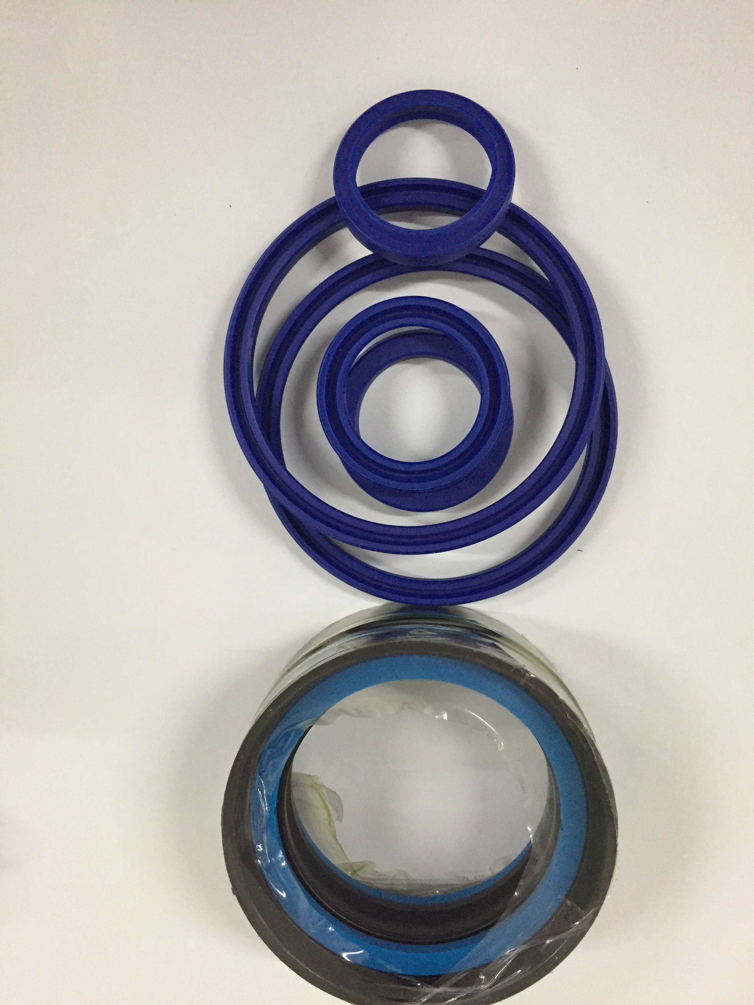 Yuanzheng four-column lift oil seal Yuanzheng lift cylinder oil seal car lift accessories