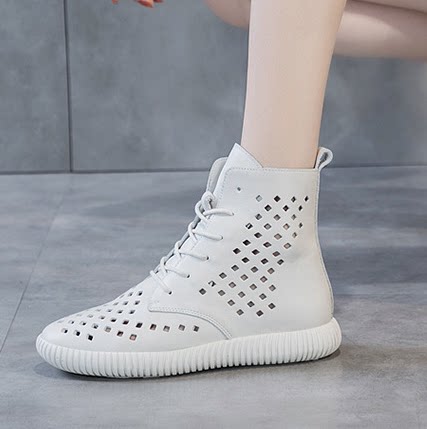 Leather hollow Martin boots women's new all-match cool boots thick-soled flat-bottomed single boots retro soft leather casual short boots