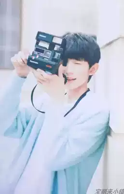 Polaroid polaroid rainbow machine 600 one-time imaging camera Lover Li Ouyang Nana Wang Yuan same camera