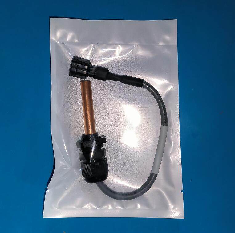 全新TRANE特灵温度压力传感器TDR00734 AKS1008 076G1007