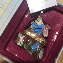 West East grocery old goods ceramic jewelry box random hair alloy part has slight flaw