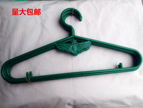 Military green hangers hang clothes Plastic pacesetter house hangers hang clothes