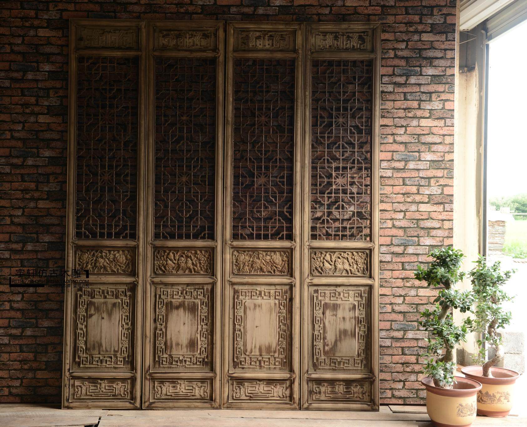 Dongyang wood carving antique solid wood doors and windows do old wood carving lattice Chinese screen plug-in screen partition entrance