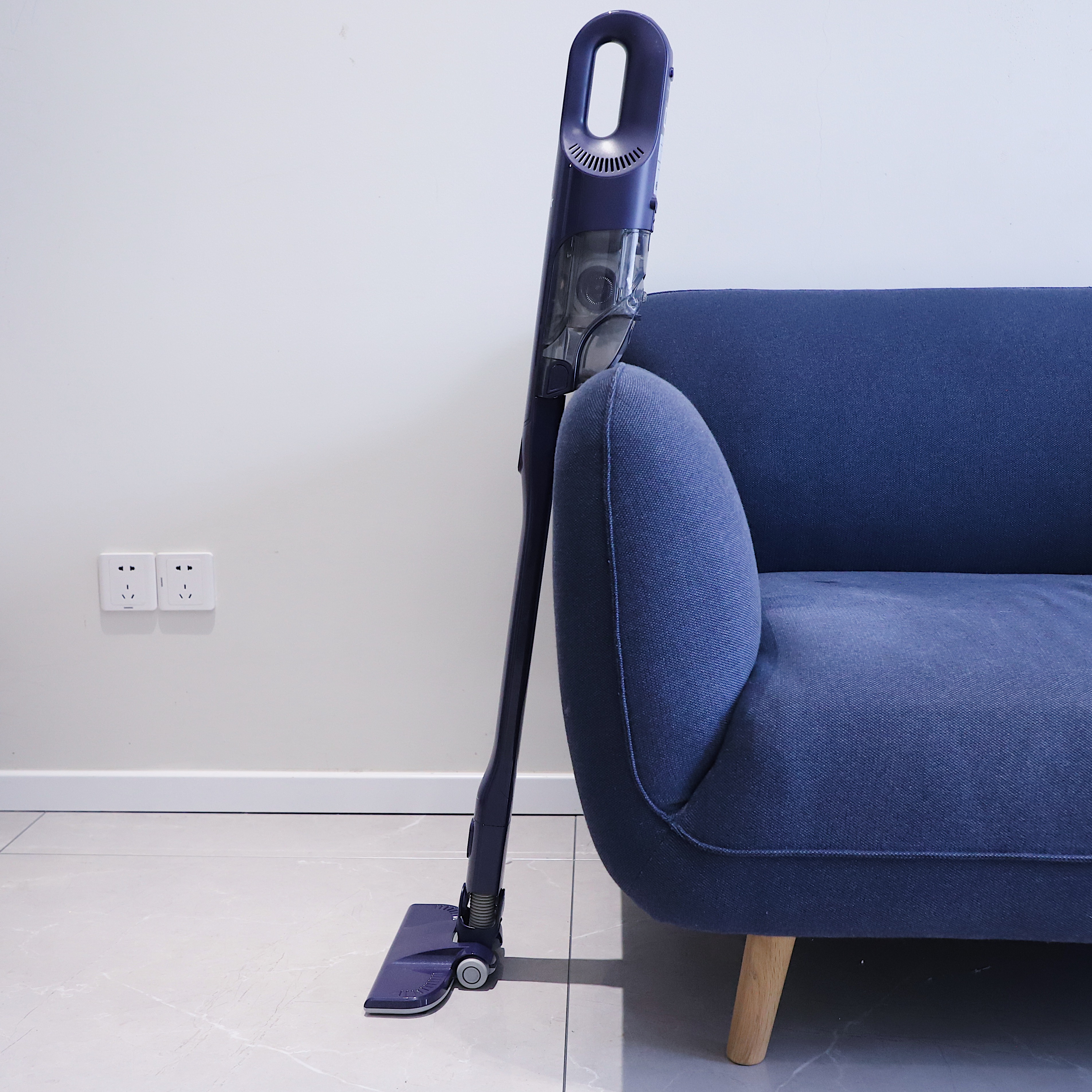 American SHARK handheld B3 vacuum cleaner Household small large suction deep cleaning pet hair wireless mite removal