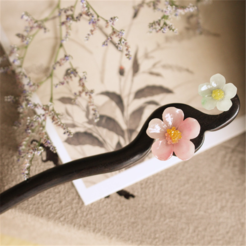Inexplicate Celluloid Black Sandalwood Hair Hairpin China Classical Wind Retro Ladies Disc Hairpin Hairpin Hairpin Hair Accessories Palace Ancient Dress