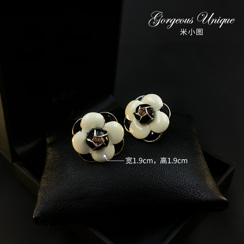 Pin thơm nhỏ kim camellia trâm chống ánh sáng an toàn pin trâm cài quần áo cố định pin cardigan 302 trâm cài áo đại