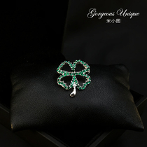 Hollow Clover Pin Pin Brooch Female Corsage Coat Fashion Atmosphere Pin Decorative Temperament Accessories 210