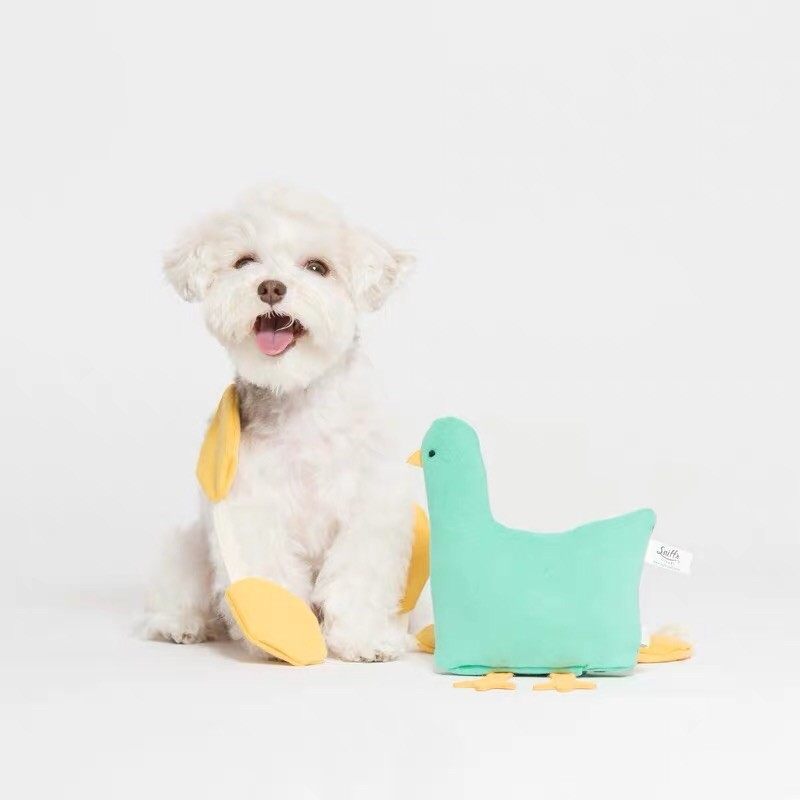 The chicken creative pooch who will get off the egg is leaking the toy Shu pressure cute and soft and can be hidden